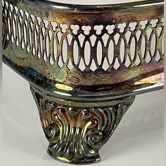 Vintage silver plated metal casserole dish holder chafing dish frame stand - Picture 6 of 16